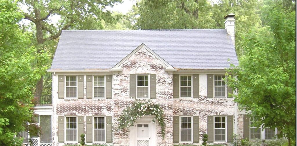 What Is Whitewash for a Brick House?